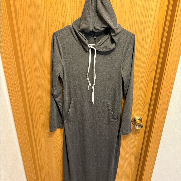Macy's Grey Long Sleeve Hooded Dress - Picture 2 of 3